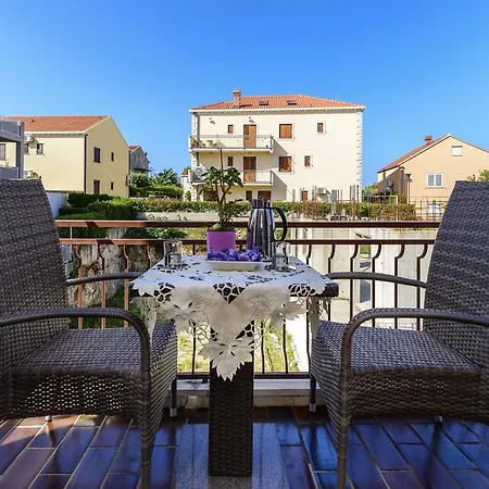 Gostinjska kuća Niki 3*